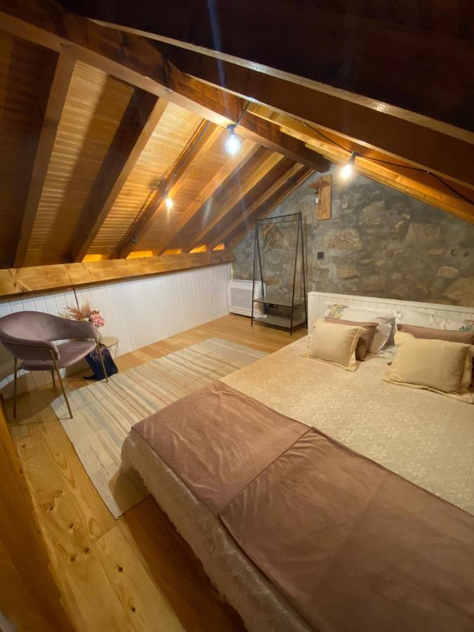 Emily'S House Villa Castro Daire Bagian luar foto